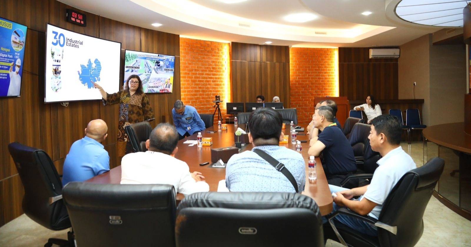 Perusahaan Asal China Tertarik Berinvestasi di Kota Batam