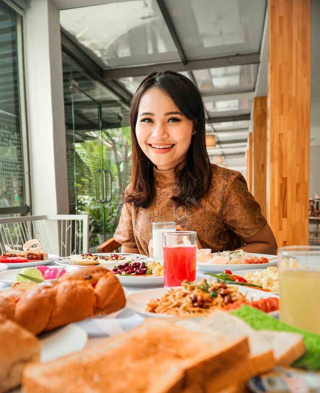 Lezatnya Sarapan saat Staycation Tipis-tipis di Harris Resort Waterfront Batam